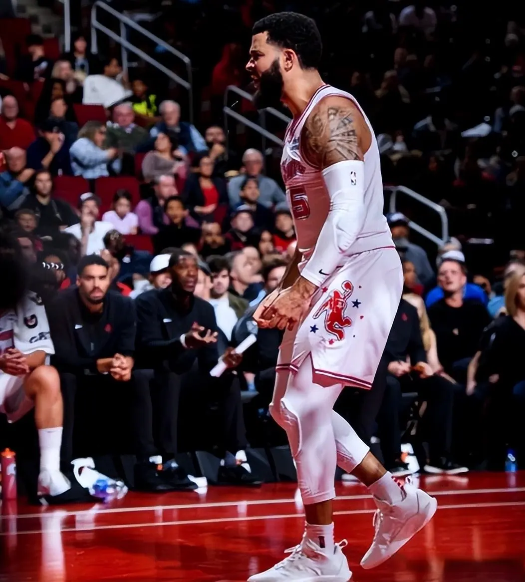 alt, 能够贡献, 更多的出手 alt, 能够贡献, 更多的出手