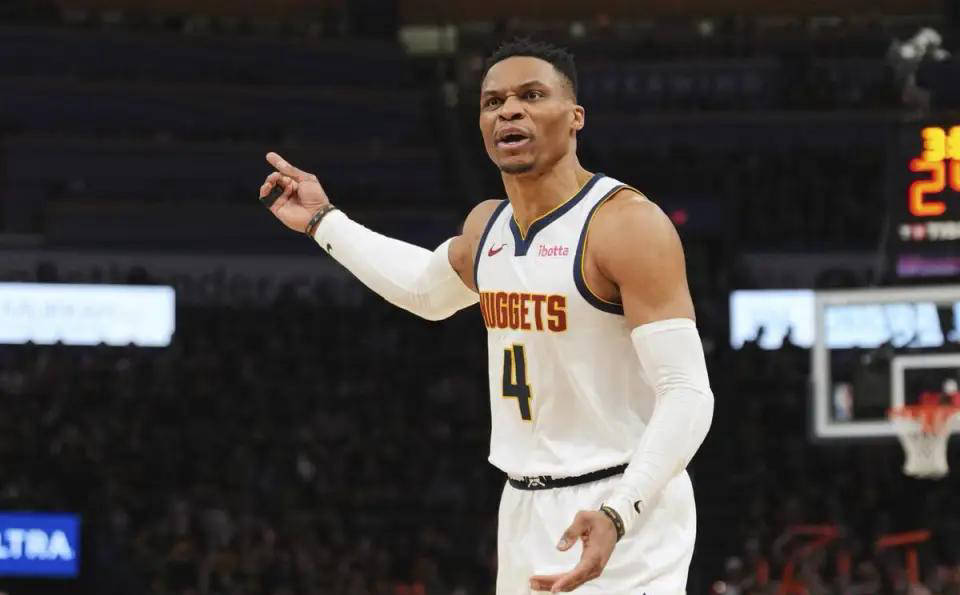 虑这个选项, 但NBA资 虑这个选项, 但NBA资