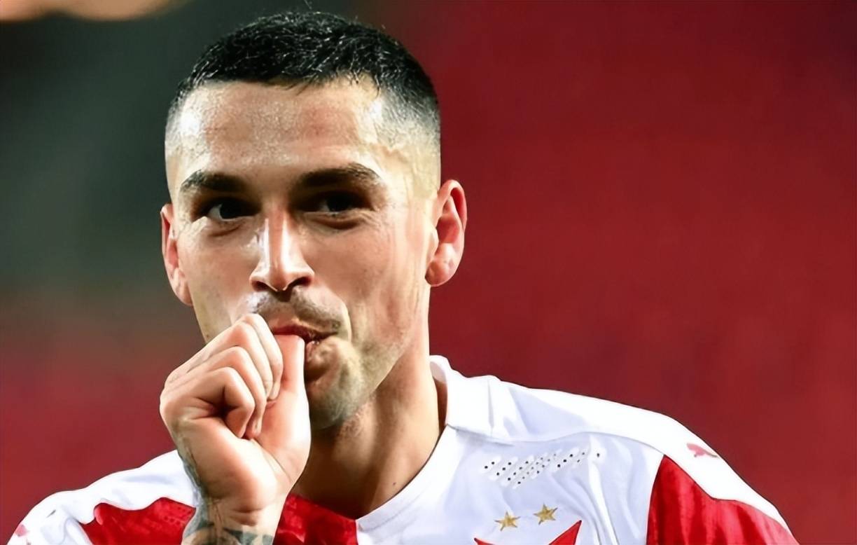 表现, 核心之一, 球队解决问 表现, 核心之一, 球队解决问