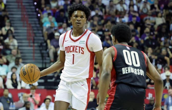 突篮下, 边缘后卫戴 突篮下, 边缘后卫戴